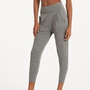 Vuori Lux Harem Pants